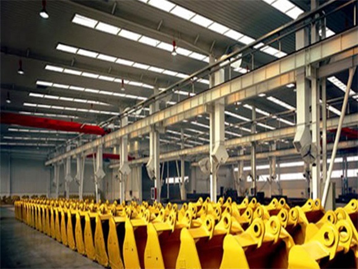 抚顺徐工集团挖掘机装配车间